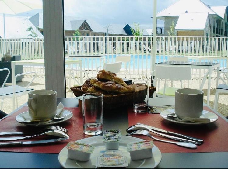 Studio Piscine Honfleur Deauville Equemauville Exterior photo